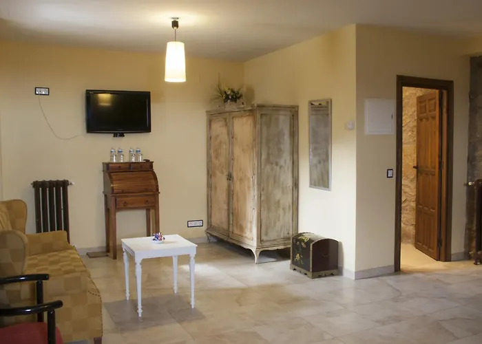 Palacio 3* Manjabálago